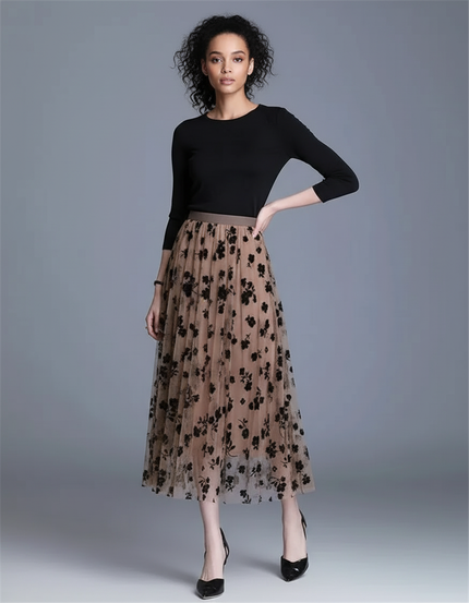 Jupe Patineuse Beige Fleuri Élégante