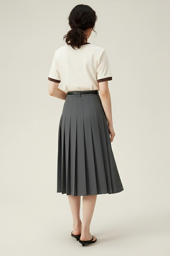 Jupe Patineuse Grise Plissée Élégante Raffinée