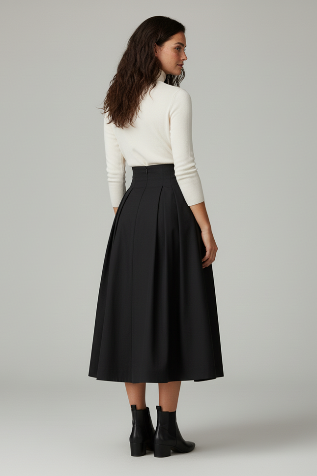 Jupe Patineuse Noire Plissée Élégante Sophistiquée