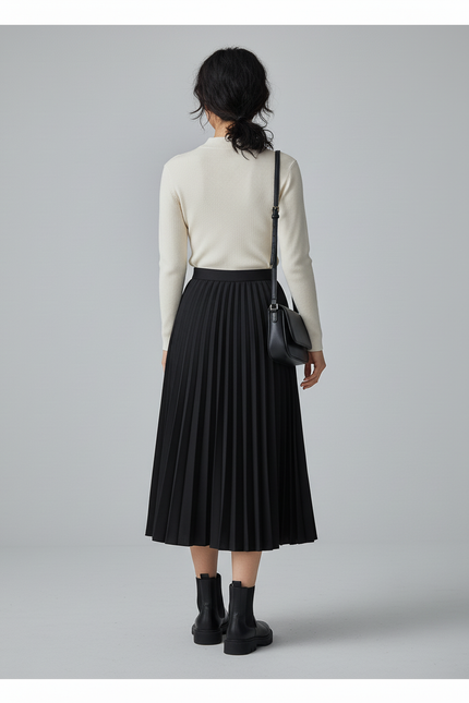 Jupe Patineuse Noire Plissée Élégante Intemporelle