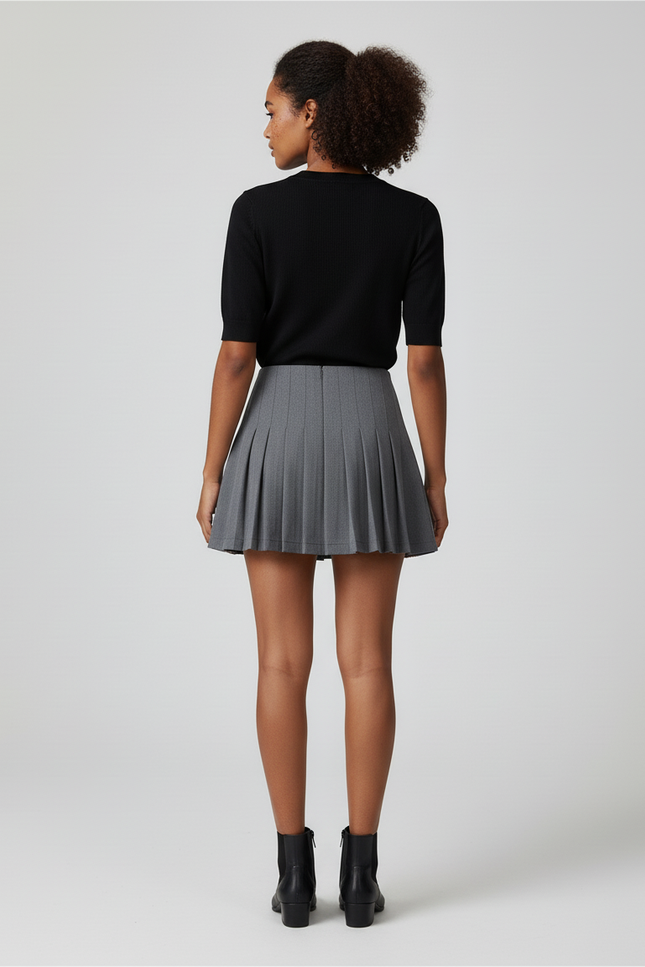 Jupe Patineuse Grise Plissée Chic Soignée
