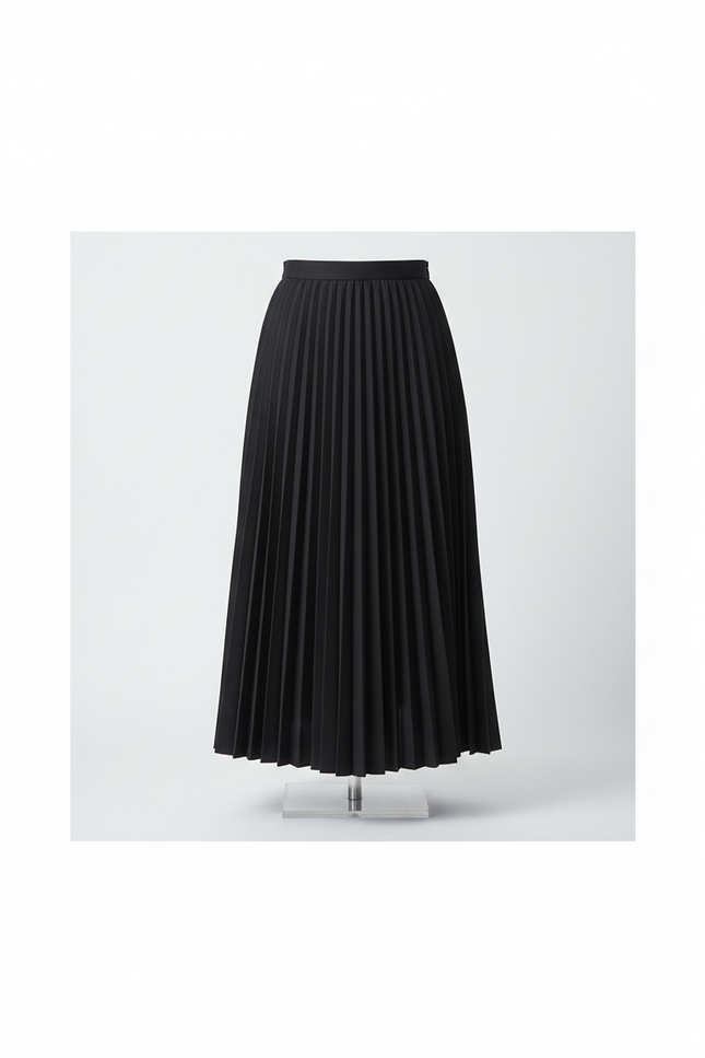Jupe Patineuse Noire Plissée Élégante Intemporelle